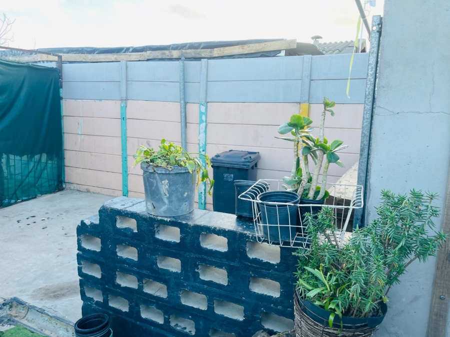3 Bedroom Property for Sale in Protea Park Western Cape